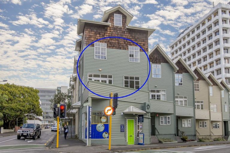 Photo of property in 32 Pipitea Street, Thorndon, Wellington, 6011