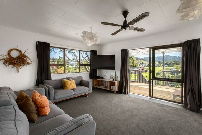 Photo of property in 72 The Crescent, Waihi Beach, 3611