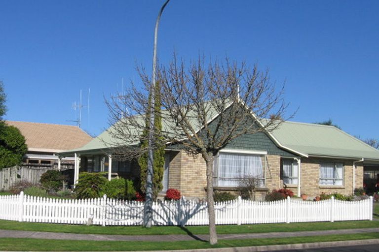 Photo of property in 1 Azimuth Place, Flagstaff, Hamilton, 3210