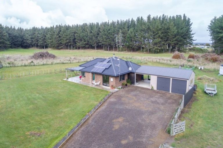 Photo of property in 127 Palmer Road, Foxton Beach, Foxton, 4891