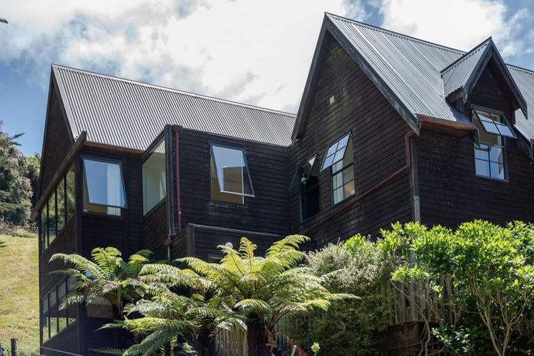 Photo of property in 242 Little Akaloa Road, Little Akaloa, Akaroa, 7583