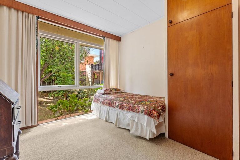 Photo of property in 57 Stanley Avenue, Milford, Auckland, 0620