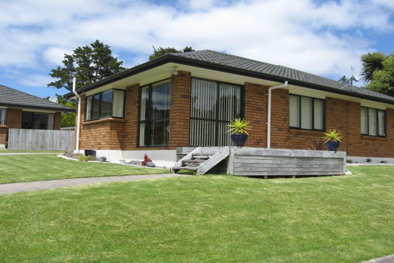 Photo of property in 9 Tom Keven Way, Pukekohe, 2120