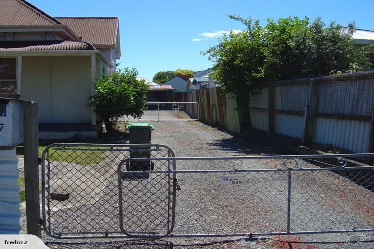 Photo of property in 27 Mathesons Road, Phillipstown, Christchurch, 8011