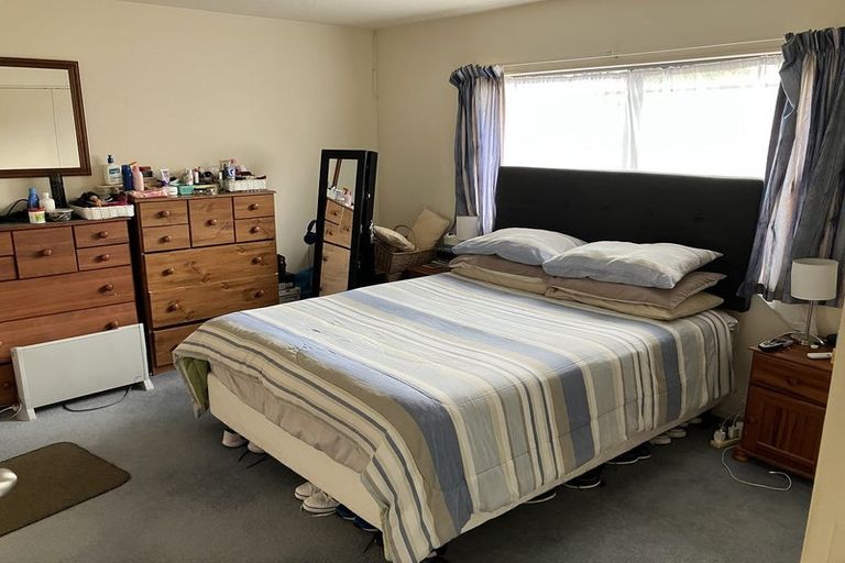 Photo of property in 21 Ballymore Drive, Pinehill, Auckland, 0632