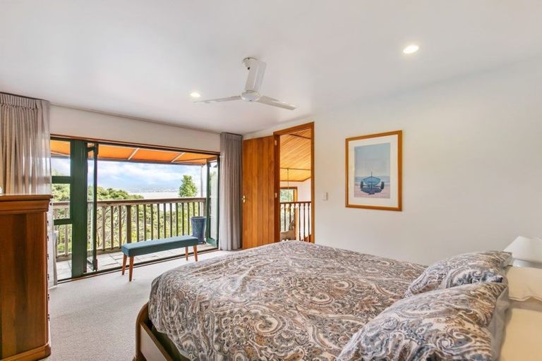 Photo of property in 134h Rangatira Road, Beach Haven, Auckland, 0626