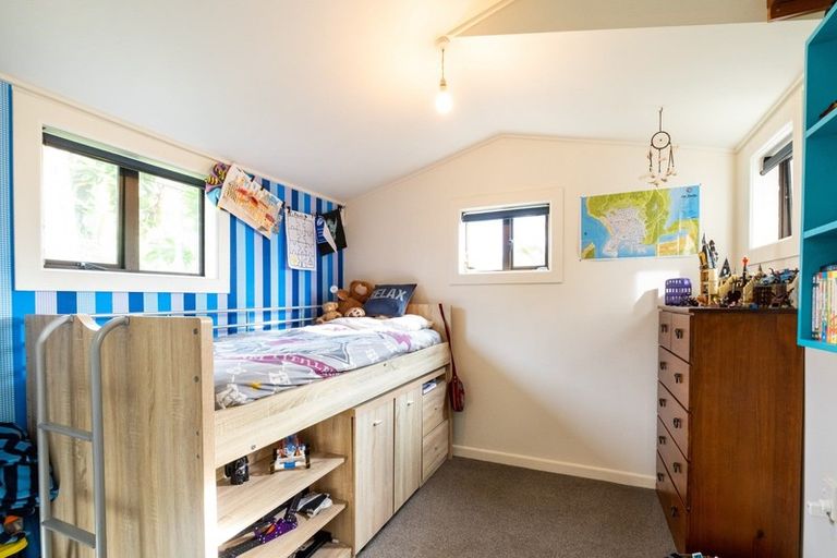 Photo of property in 98 Beach Road, Haumoana, 4102