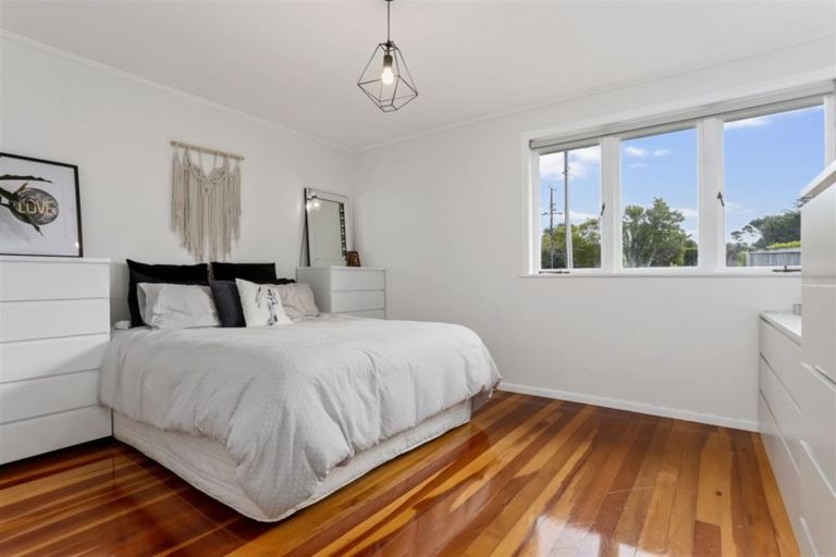 Photo of property in 10a Matama Road, Glen Eden, Auckland, 0602