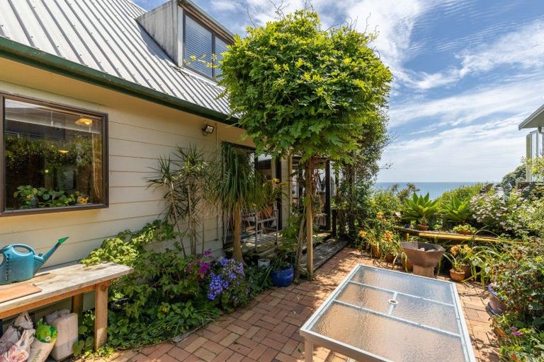 Photo of property in 13 Motukari Place, Onaero, Waitara, 4383