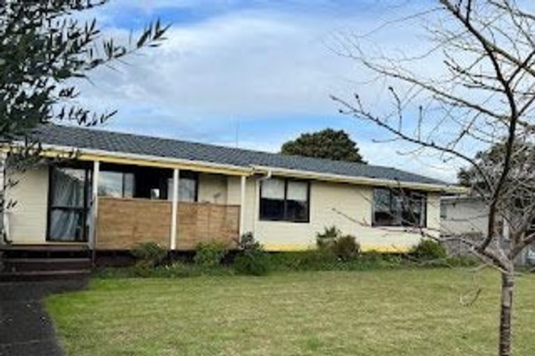 Photo of property in 36 Paul Drive, Ngatea, 3503