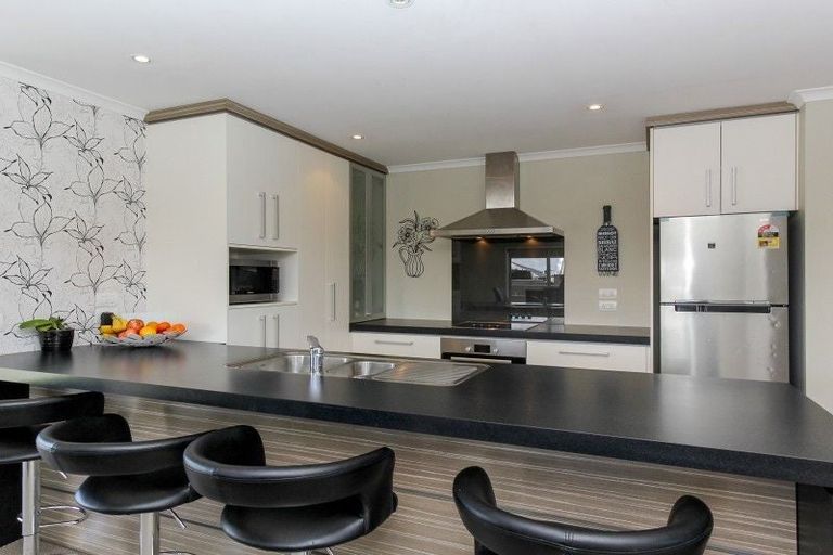 Photo of property in 112 Wills Road, Bell Block, New Plymouth, 4312