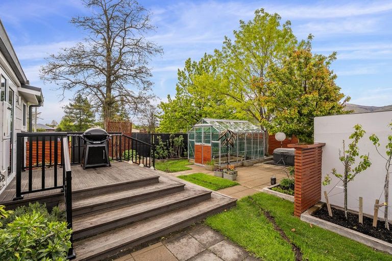 Photo of property in 12 Shale Court, Cromwell, 9310