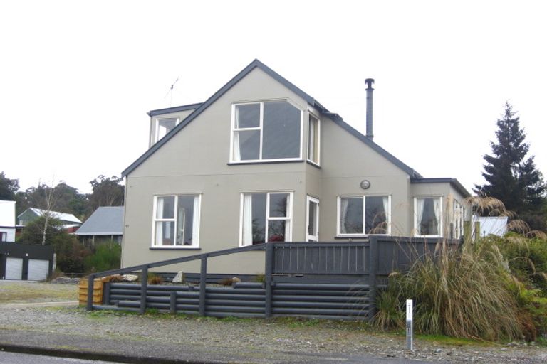 Photo of property in 40 Ahau Street, Moana, 7872