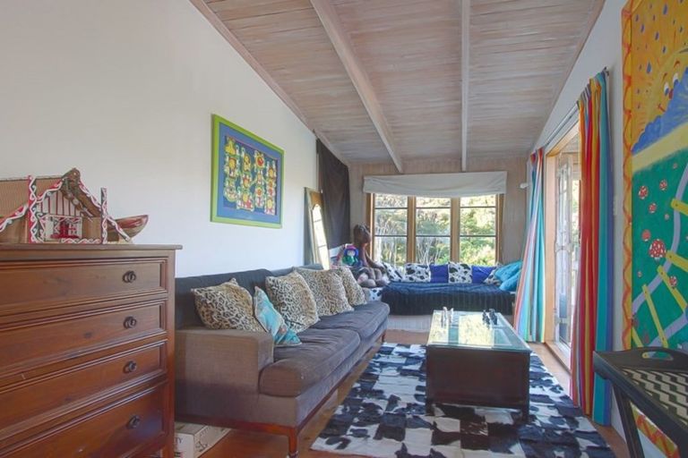 Photo of property in 540 Kawakawa-orere Road, Orere Point, Papakura, 2585