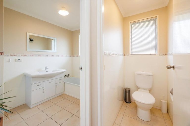 Photo of property in 19 Armagh Terrace, Marton, 4710