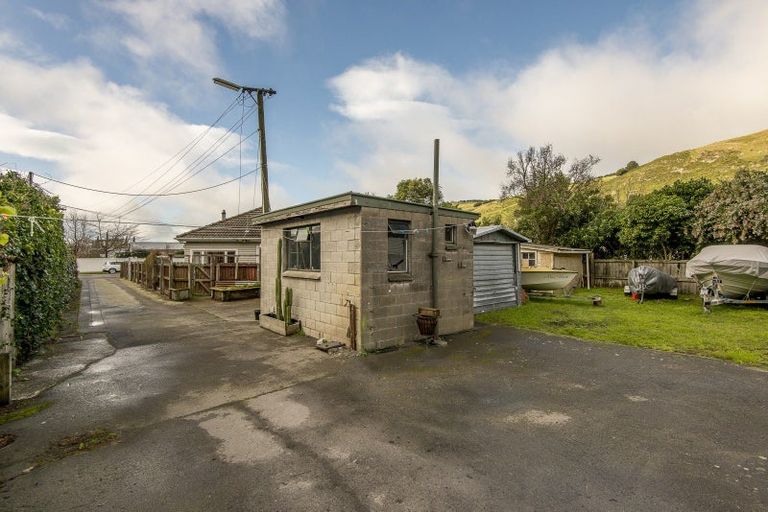 Photo of property in 12 Truro Street, Sumner, Christchurch, 8081