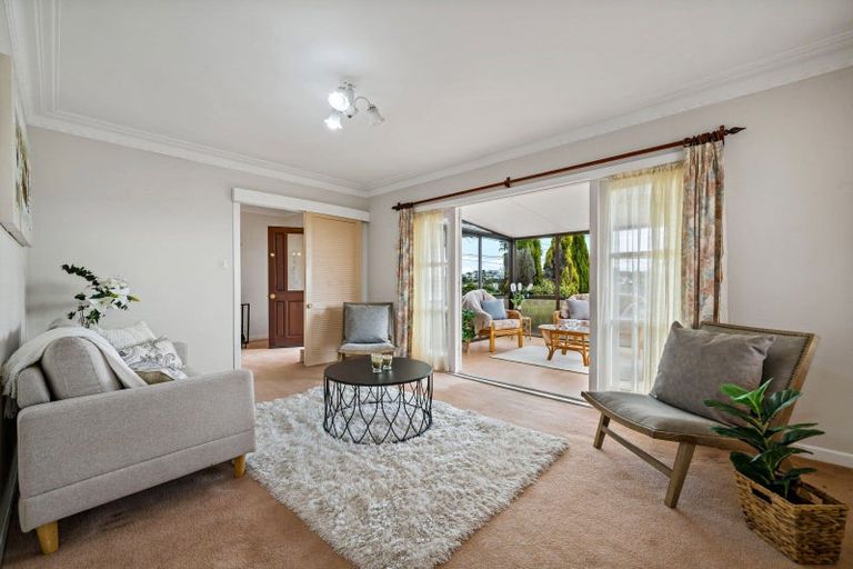 Photo of property in 50 Rogan Street, Mount Roskill, Auckland, 1041