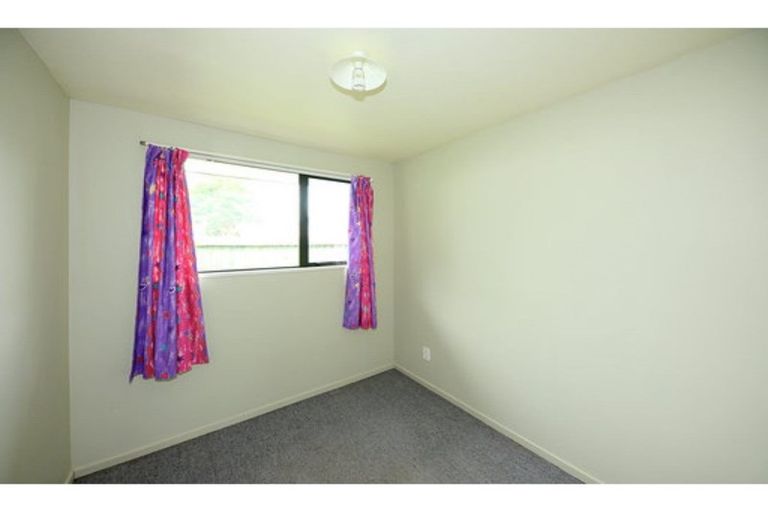 Photo of property in 6a Bellbrook Crescent, Shirley, Christchurch, 8013