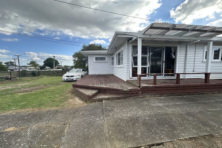Photo of property in 84 Puriri Road, Manurewa, Auckland, 2102