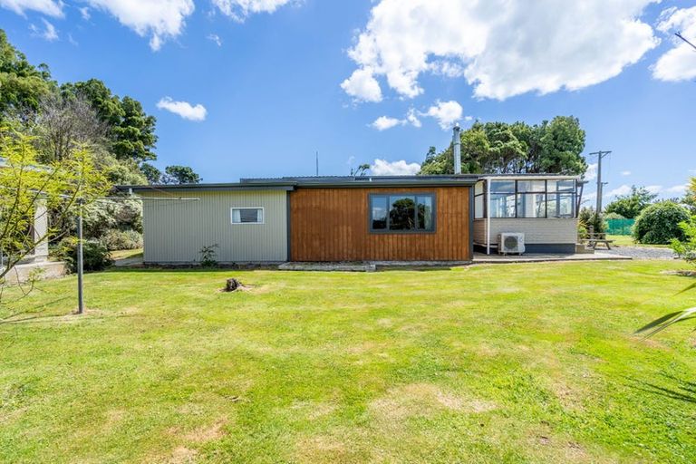Photo of property in 49 Ferry Road, West Plains, Invercargill, 9879