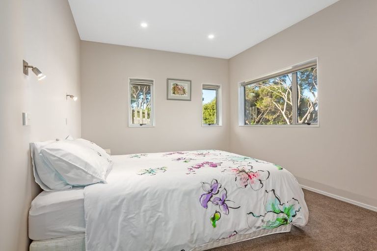 Photo of property in 9 Lily Close, Camborne, Porirua, 5026