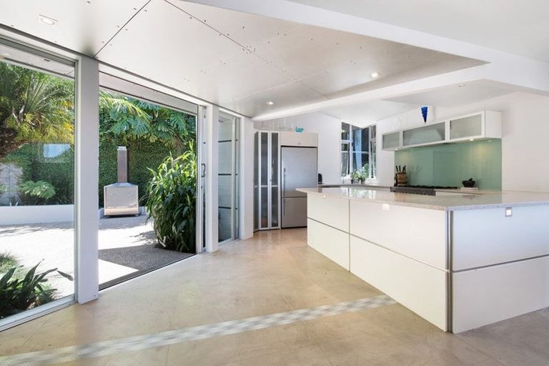 Photo of property in 71 Mckenzie Avenue, Arkles Bay, Whangaparaoa, 0932