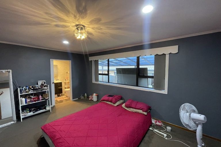 Photo of property in 454 Porchester Road, Randwick Park, Auckland, 2105