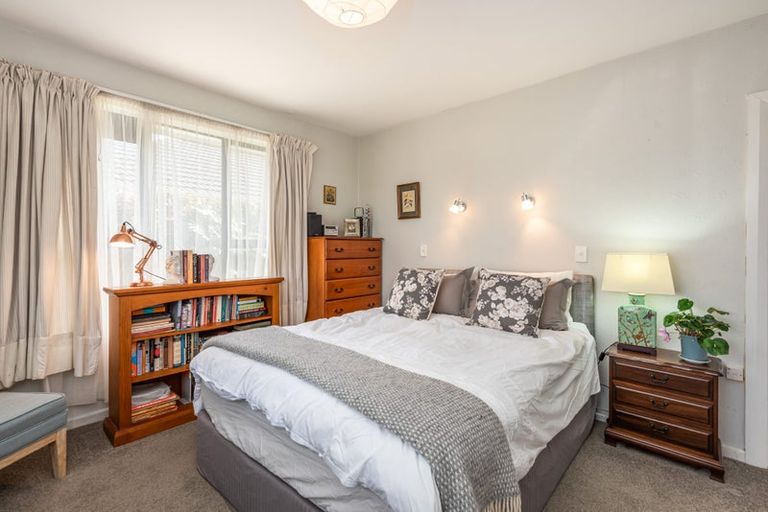 Photo of property in 65 Acacia Avenue, Upper Riccarton, Christchurch, 8041