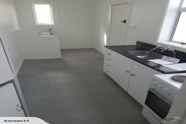 Photo of property in 73 Cutten Street, South Dunedin, Dunedin, 9012