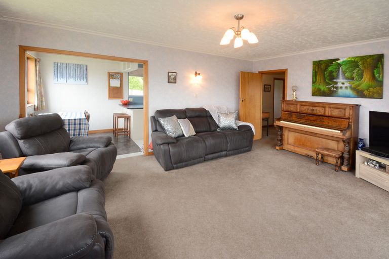 Photo of property in 32 Gorman Street, Macandrew Bay, Dunedin, 9014