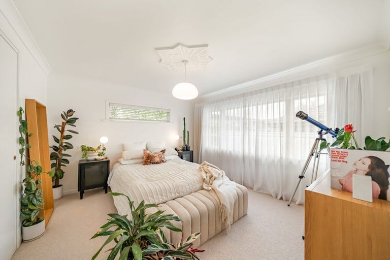 Photo of property in 4a Golders Road, Elderslea, Upper Hutt, 5018