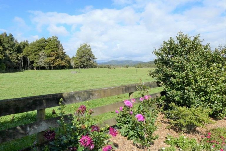 Photo of property in 238 Keogans Road, Arahura Valley, Hokitika, 7882