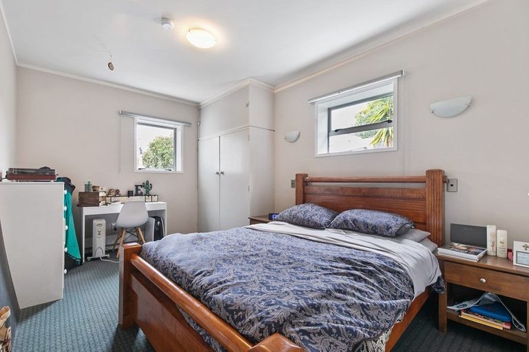 Photo of property in 2/10 Bay Road, Saint Heliers, Auckland, 1071