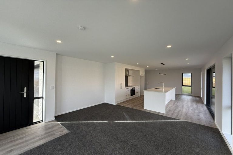 Photo of property in 23 Falcons View Drive, Rolleston, 7615