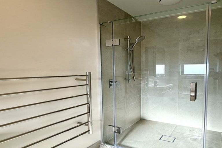 Photo of property in 3/59 Seaview Road, Glenfield, Auckland, 0629