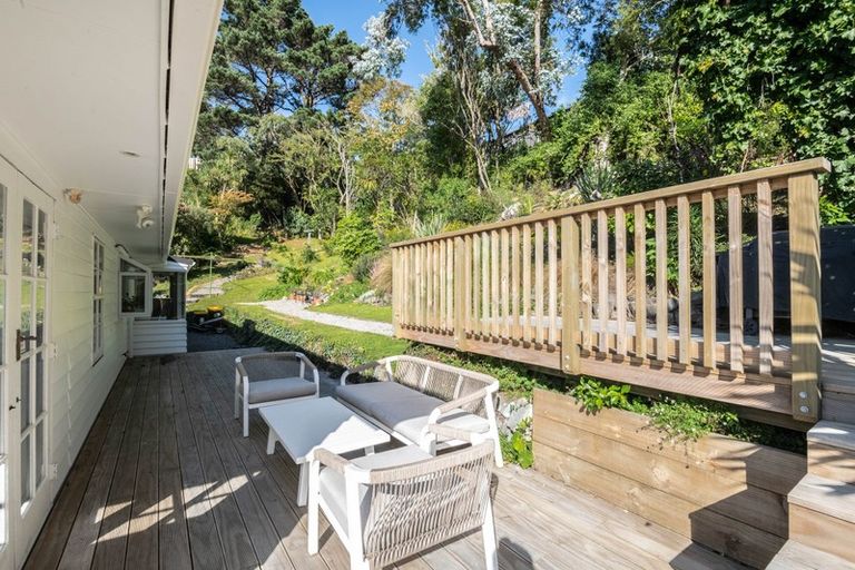 Photo of property in 14 Dormar Place, Churton Park, Wellington, 6037