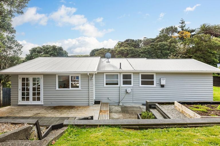 Photo of property in 9 Brora Crescent, Papakowhai, Porirua, 5024