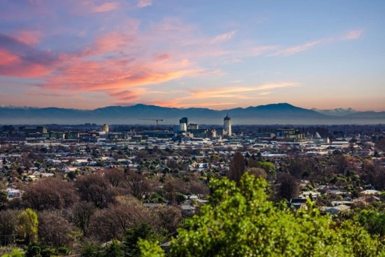 Photo of property in 5 Lookaway Lane, Huntsbury, Christchurch, 8022