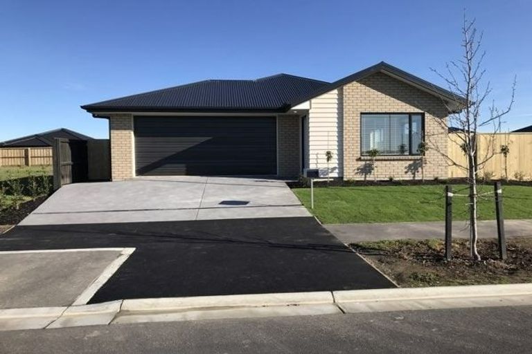 Photo of property in 12 Richard Hadlee Lane, Rolleston, 7615