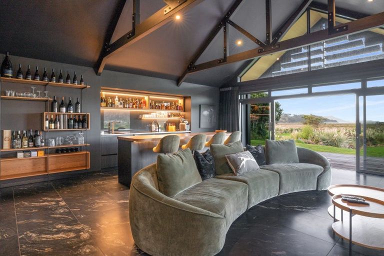 Photo of property in 18 Koromiko Drive, Coromandel, 3506