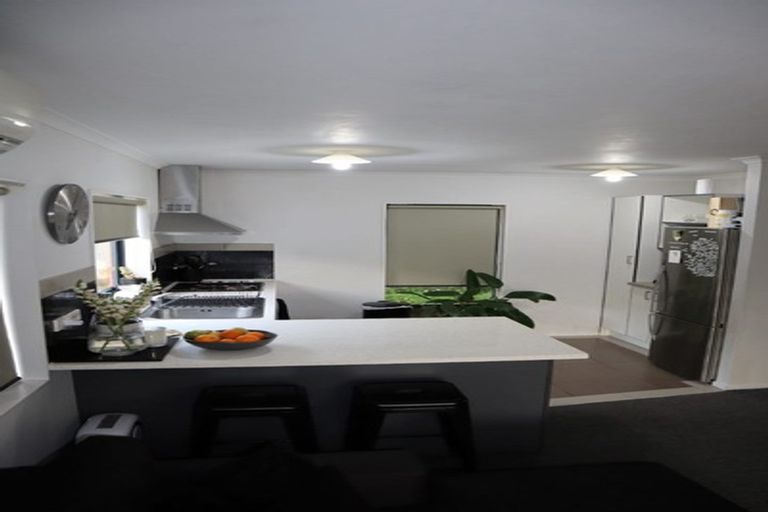 Photo of property in 10 Hinau Street, New Lynn, Auckland, 0600