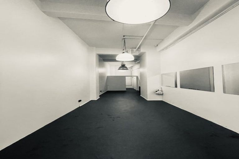 Photo of property in Orange House/land Equity, 6/182 Wakefield Street, Te Aro, Wellington, 6011