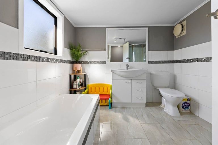 Photo of property in 201 Balmoral Drive, Tokoroa, 3420