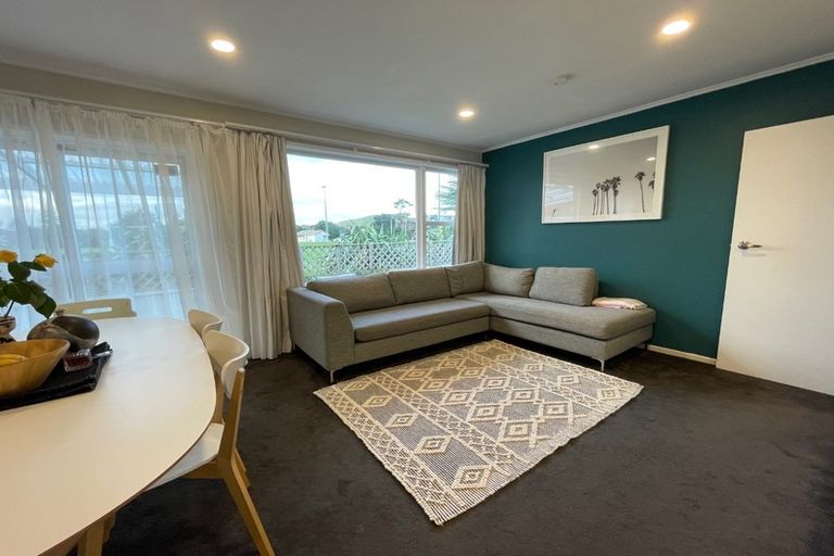 Photo of property in 1/21 Harwood Road, Mount Wellington, Auckland, 1060