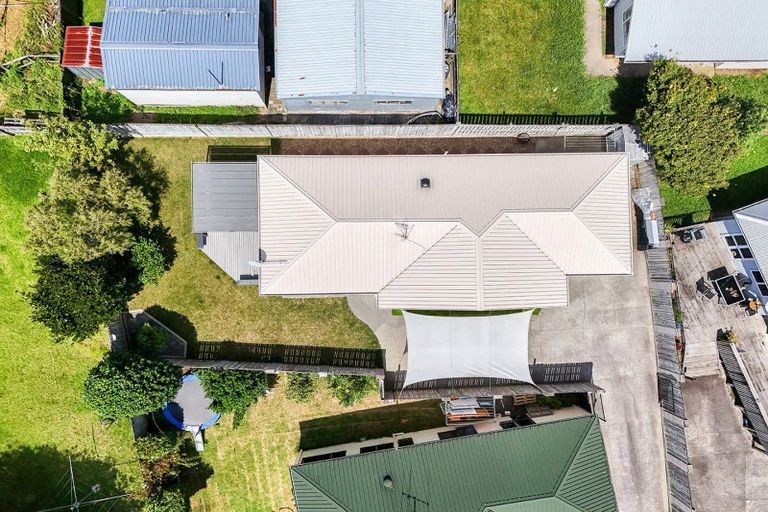 Photo of property in 21 Caulfield Place, Nawton, Hamilton, 3200