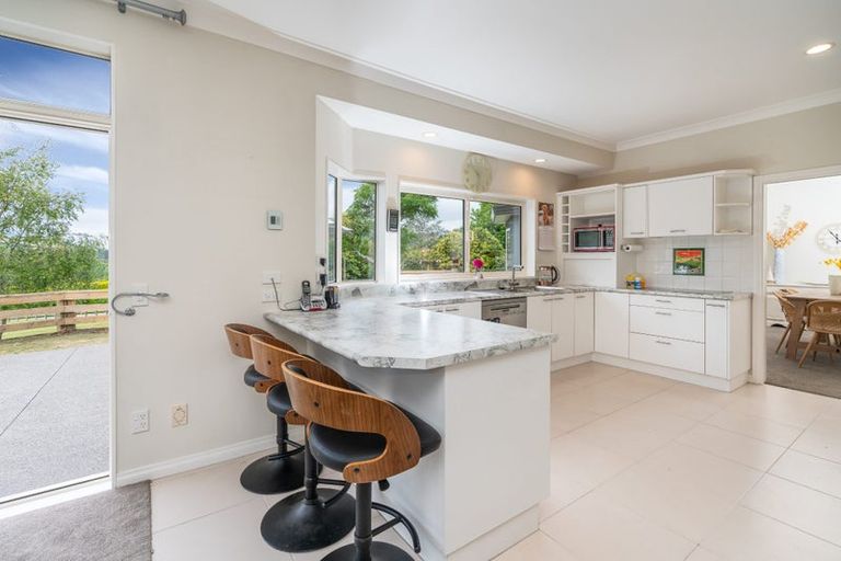 Photo of property in 35 Eucalyptus Way, Nikau Valley, Paraparaumu, 5032