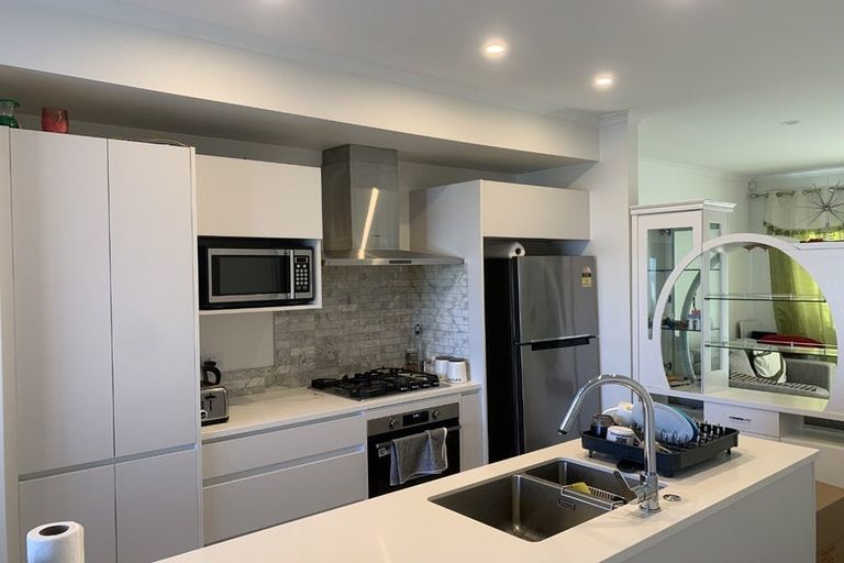 Photo of property in 11/1 Scott Road, Hobsonville, Auckland, 0616