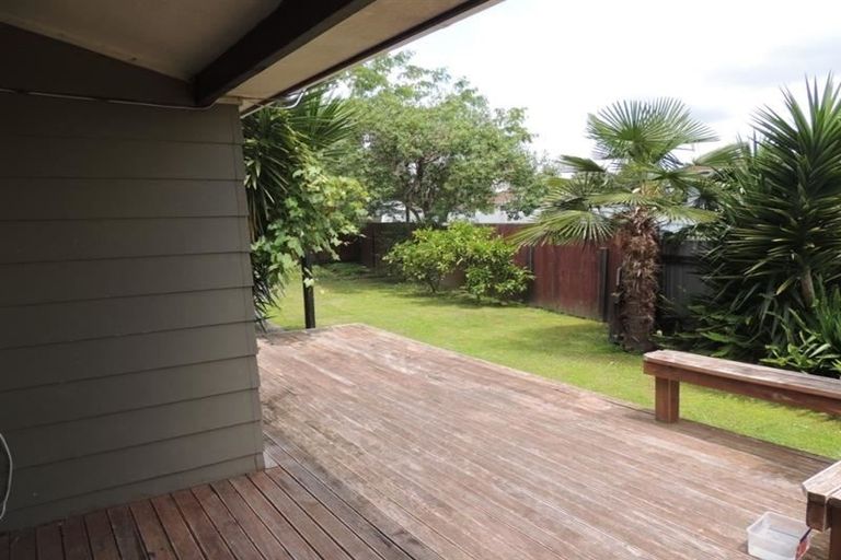 Photo of property in 7 Wilkie Place, Greenmeadows, Napier, 4112