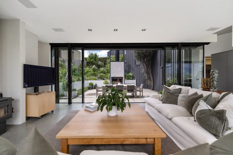 Photo of property in 20 Advance Terrace, Arrowtown, 9302