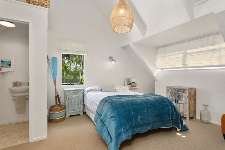 Photo of property in 50b Williams Street, Cambridge, 3434